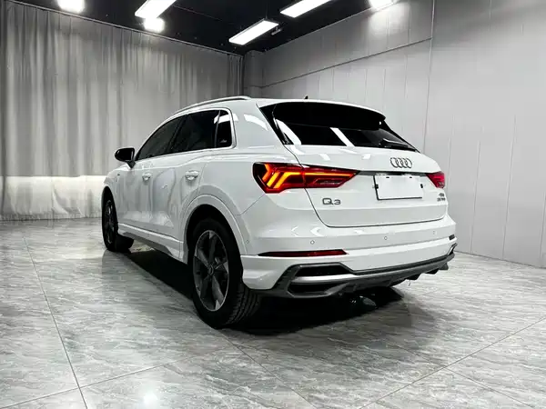 Audi Q3 2022