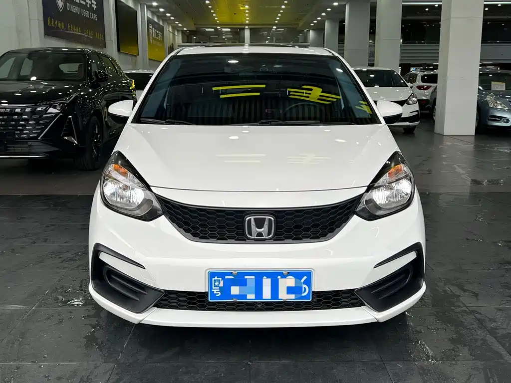 Honda Fit 2022 — фото 2