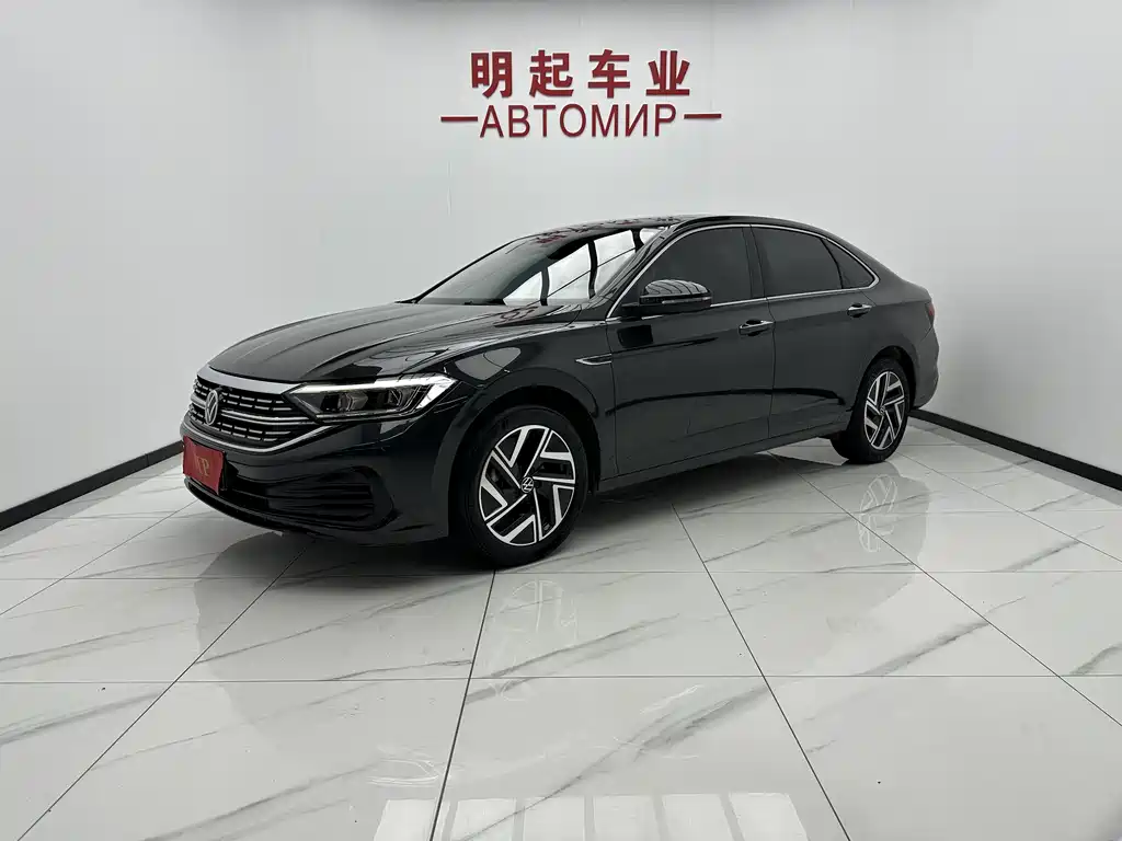 Volkswagen Sagitar 2022