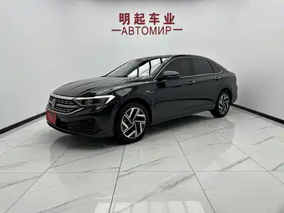 Volkswagen Sagitar 2022