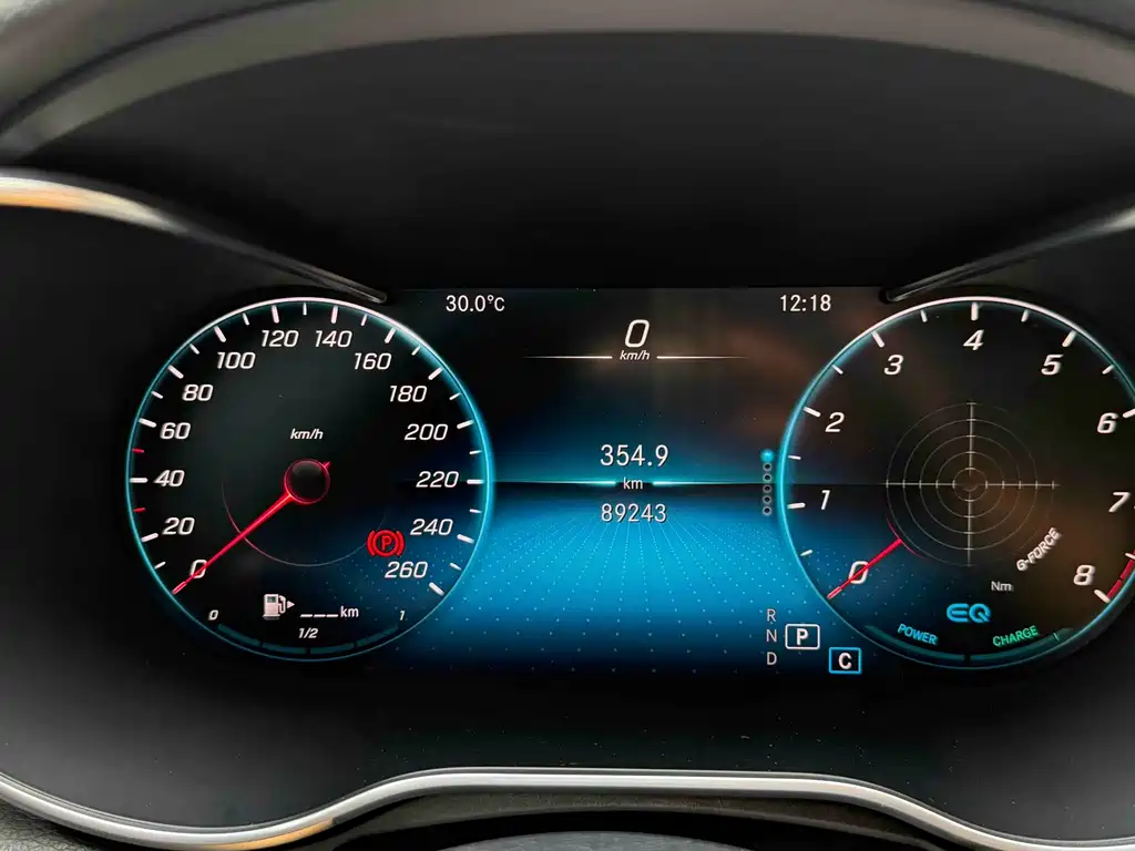Mercedes-Benz C-Class 2020 — фото 19