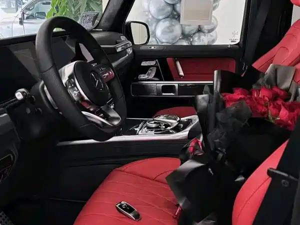 Mercedes-Benz G-Class 2023