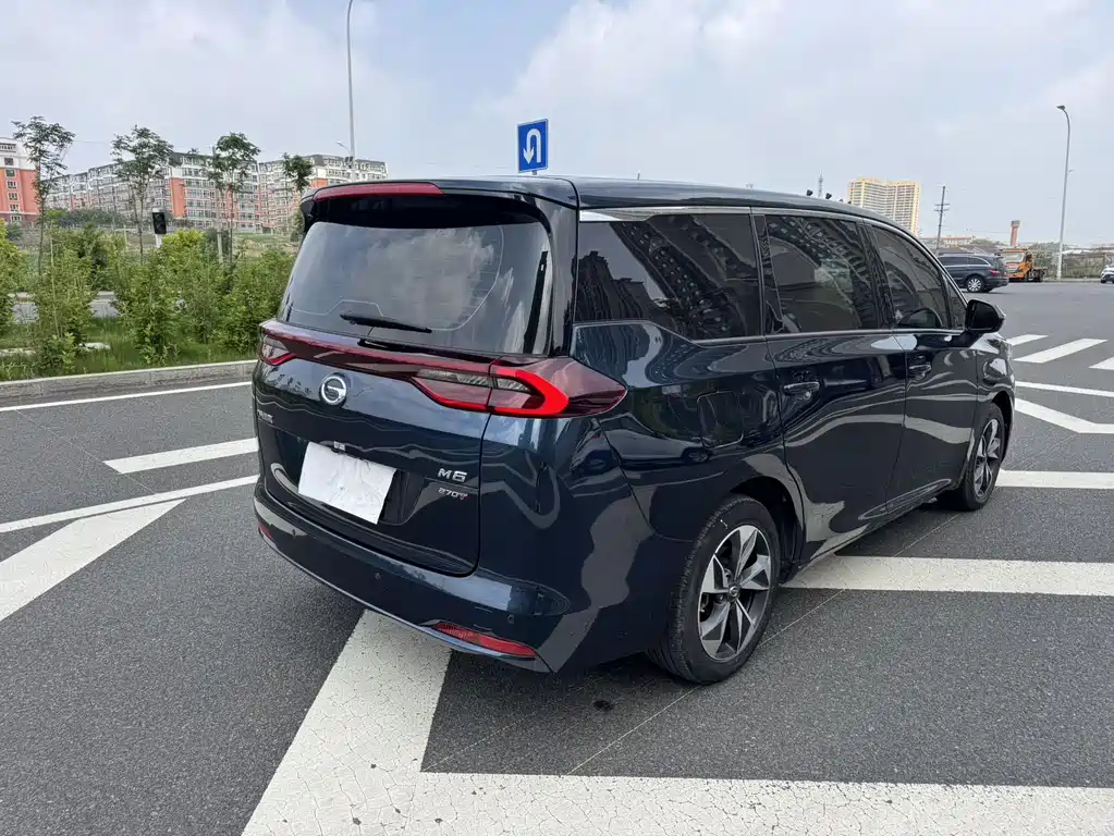 GAC Motor Trumpchi M6 2022 — фото 4