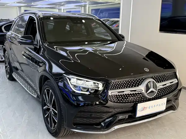 Mercedes-Benz GLC 2021
