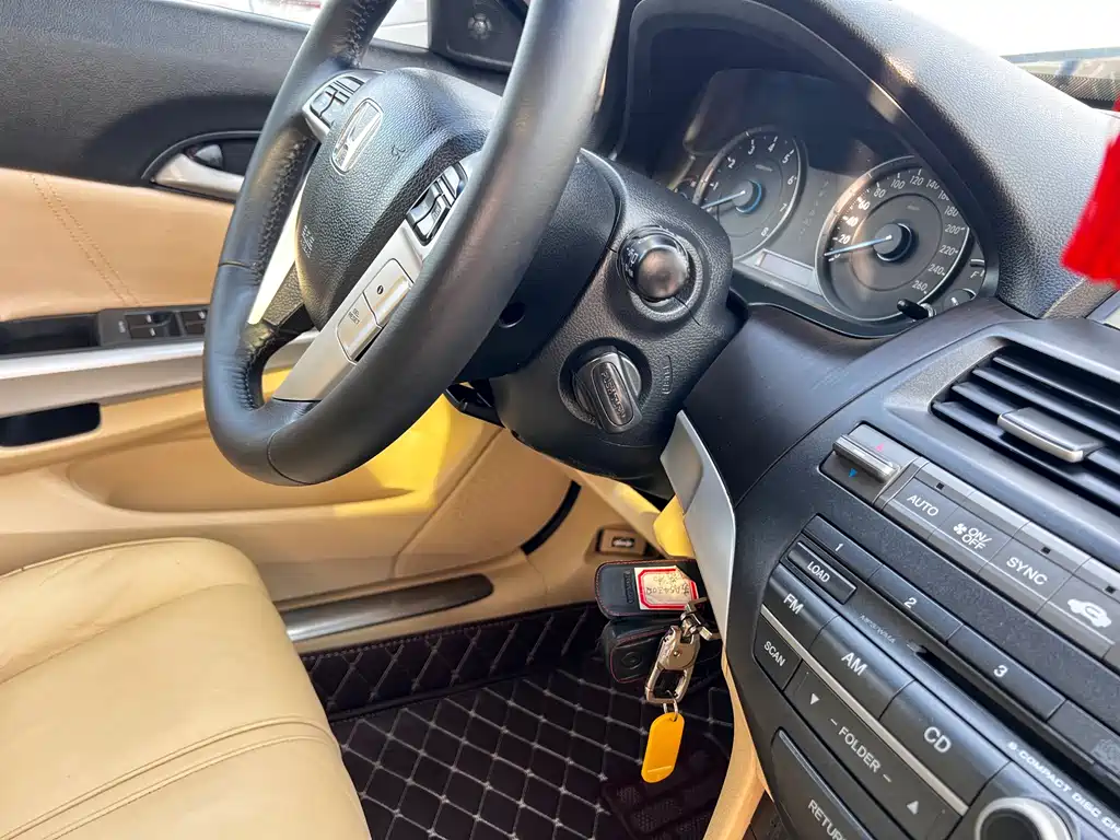 Honda Crosstour 2013 — фото 22