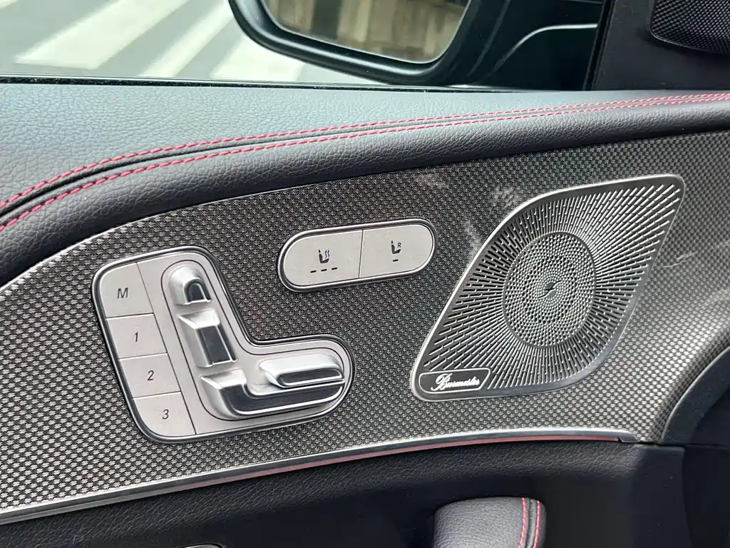 Mercedes-Benz GLE Coupe AMG 2023 — фото 13