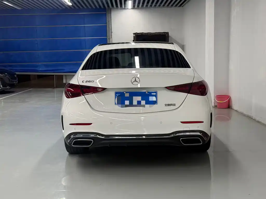 Mercedes-Benz C-Class 2023 — фото 13