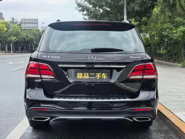 Mercedes-Benz GLE 2016