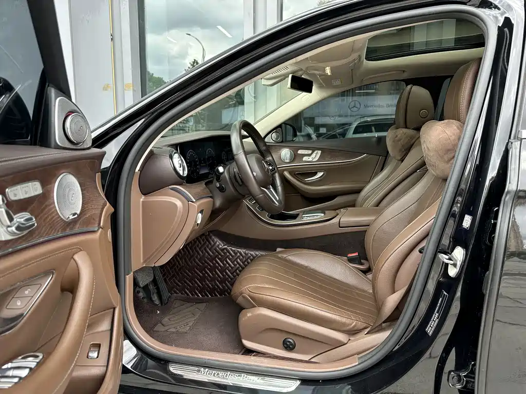 Mercedes-Benz E-Class 2020 — фото 3