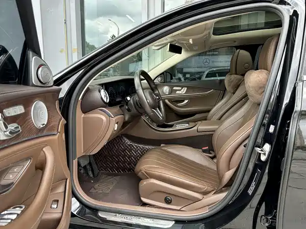 Mercedes-Benz E-Class 2020