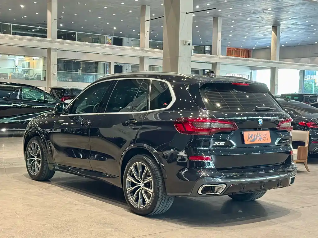 BMW X5 2021 — фото 14