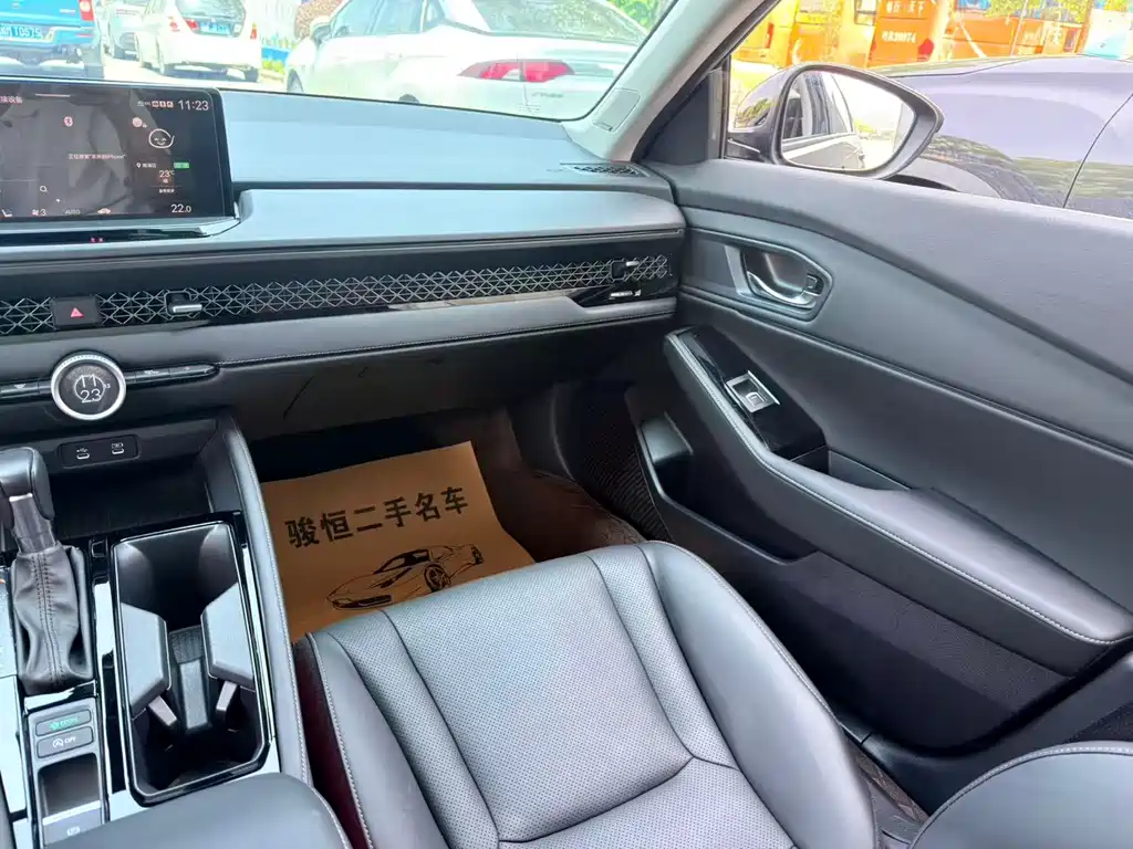 Honda Accord 2023 — фото 22