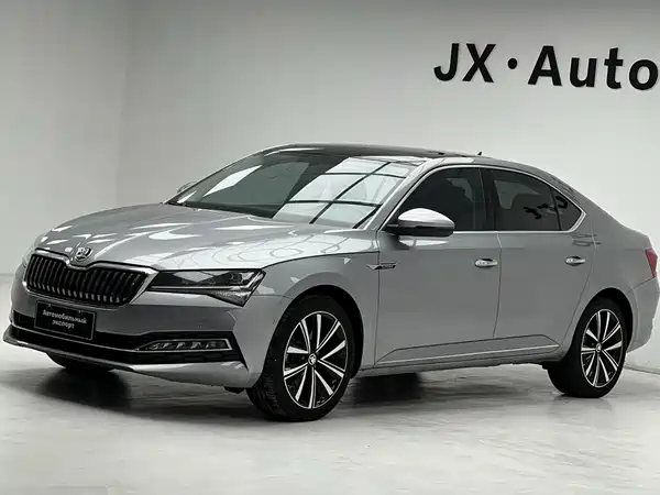 Skoda Superb 2023