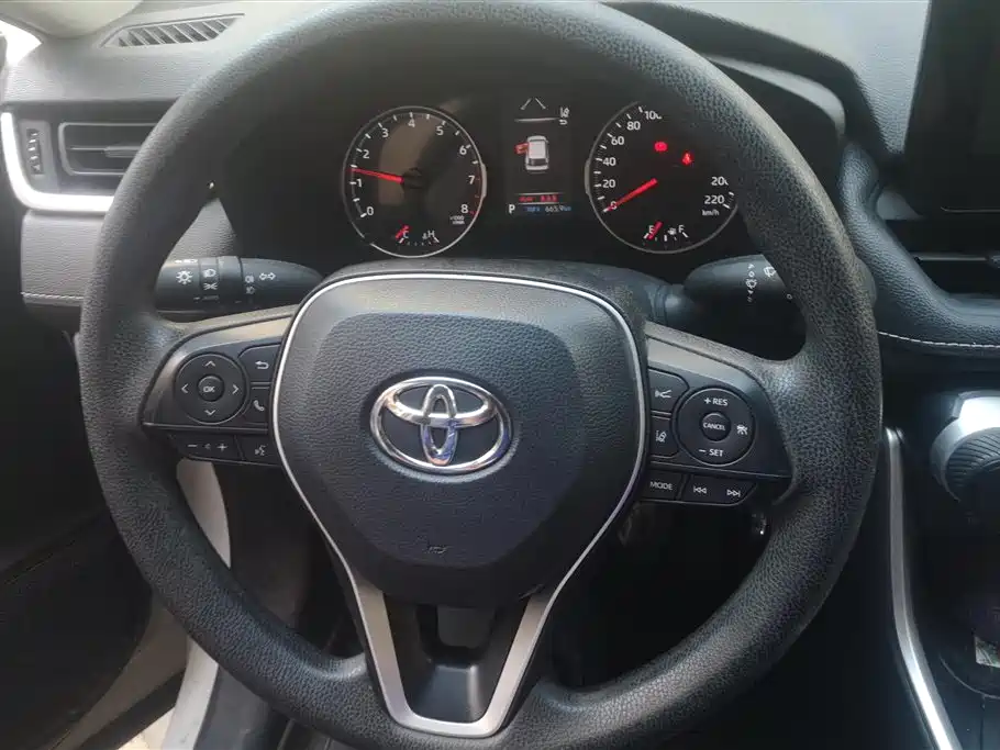 Toyota Wildlander 2024 — фото 15
