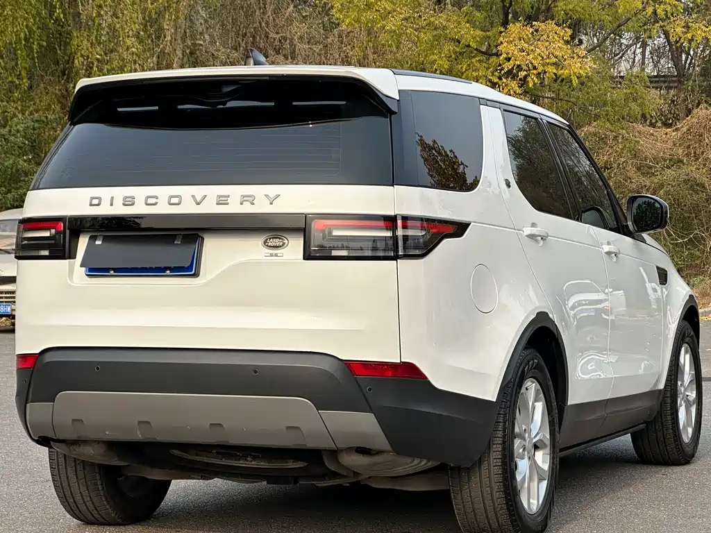 Land Rover Discovery 2017 — фото 5