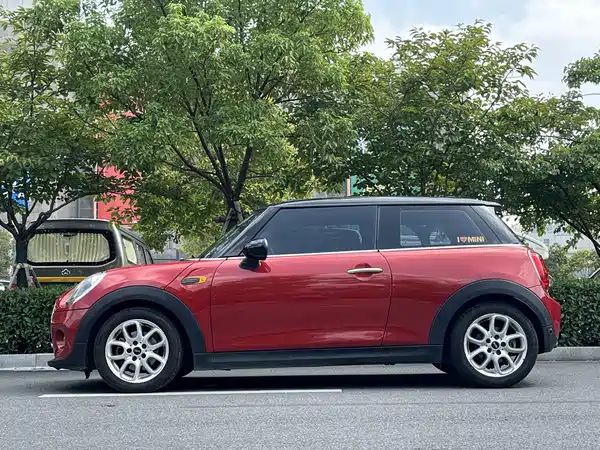 MINI MINI 2014