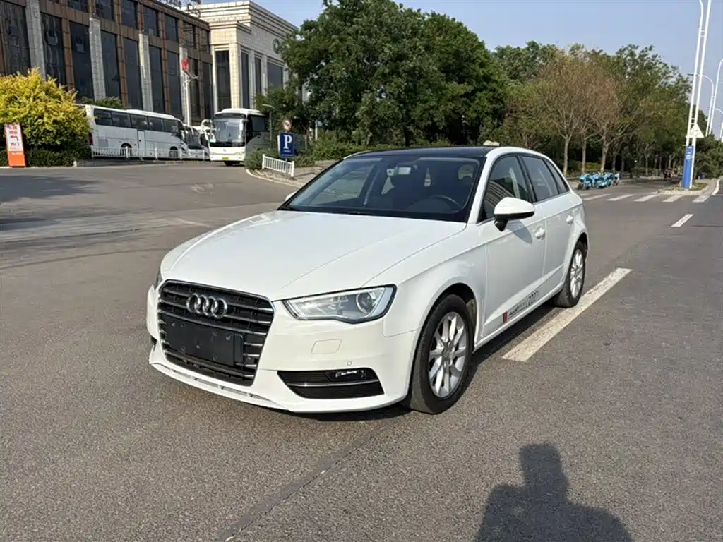 Audi A3 2017 — фото 2