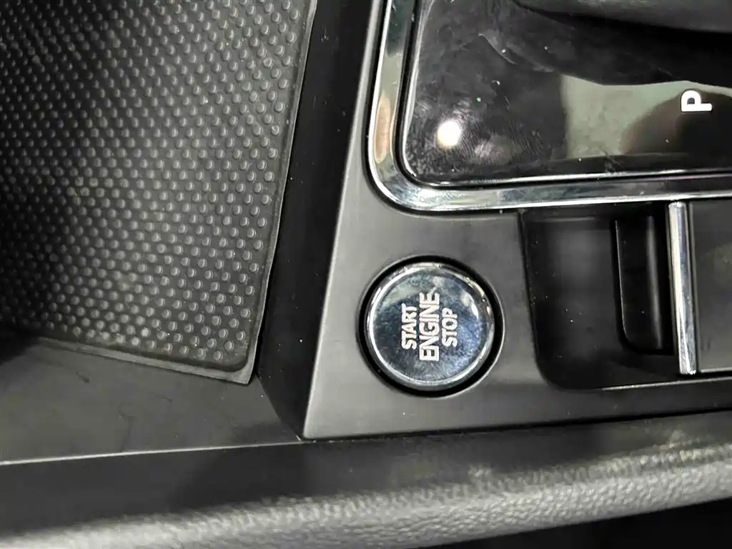 Volkswagen Bora 2023