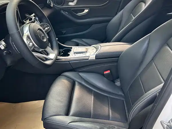 Mercedes-Benz C-Class 2020