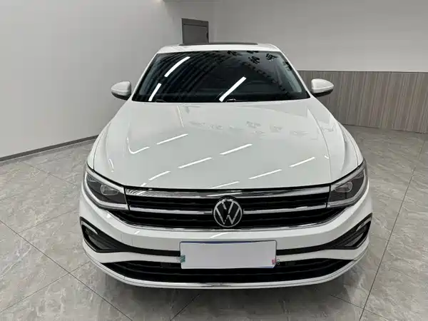 Volkswagen Bora 2023