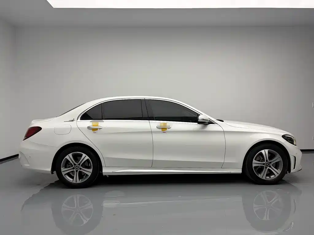 Mercedes-Benz C-Class 2020 — фото 8