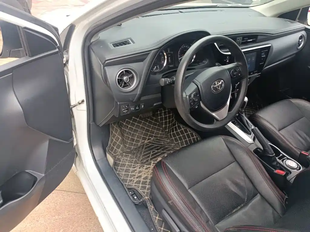 Toyota Levin 2017 — фото 16