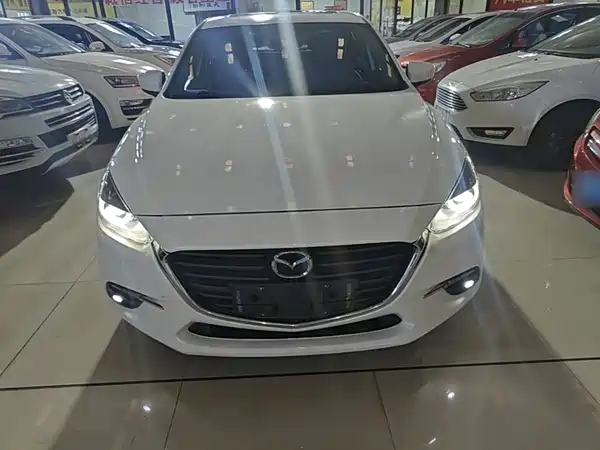 Mazda 3 Axela 2017
