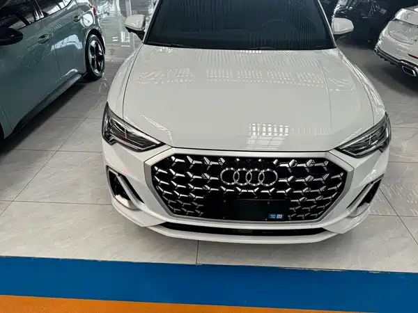 Audi Q3 2024