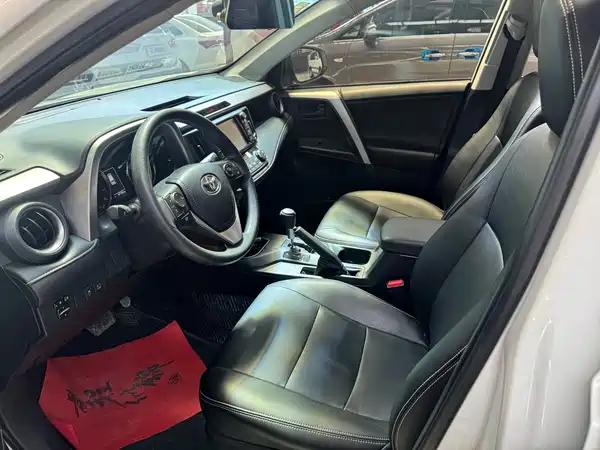 Toyota RAV4 2019