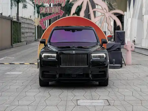 Rolls-Royce Cullinan 2023