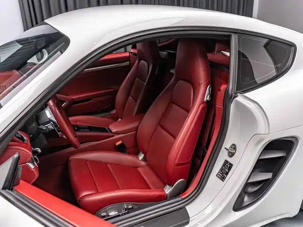Porsche 718 2018