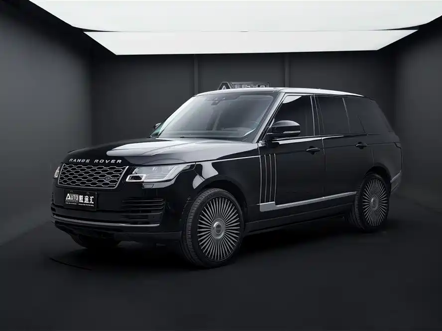 Land Rover Range Rover 2018 — фото 1