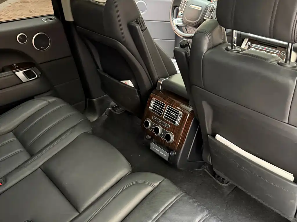 Land Rover Range Rover 2017 — фото 12