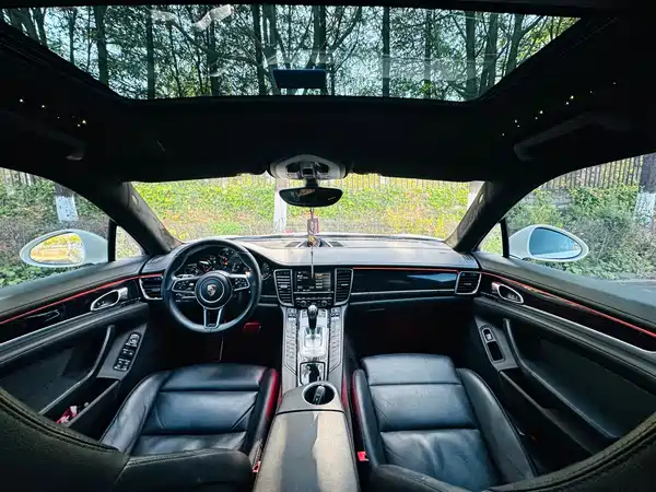 Porsche Panamera 2016