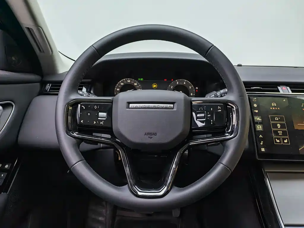 Land Rover Velar 2024 — фото 16