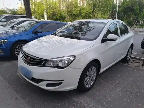 Roewe 350 2015