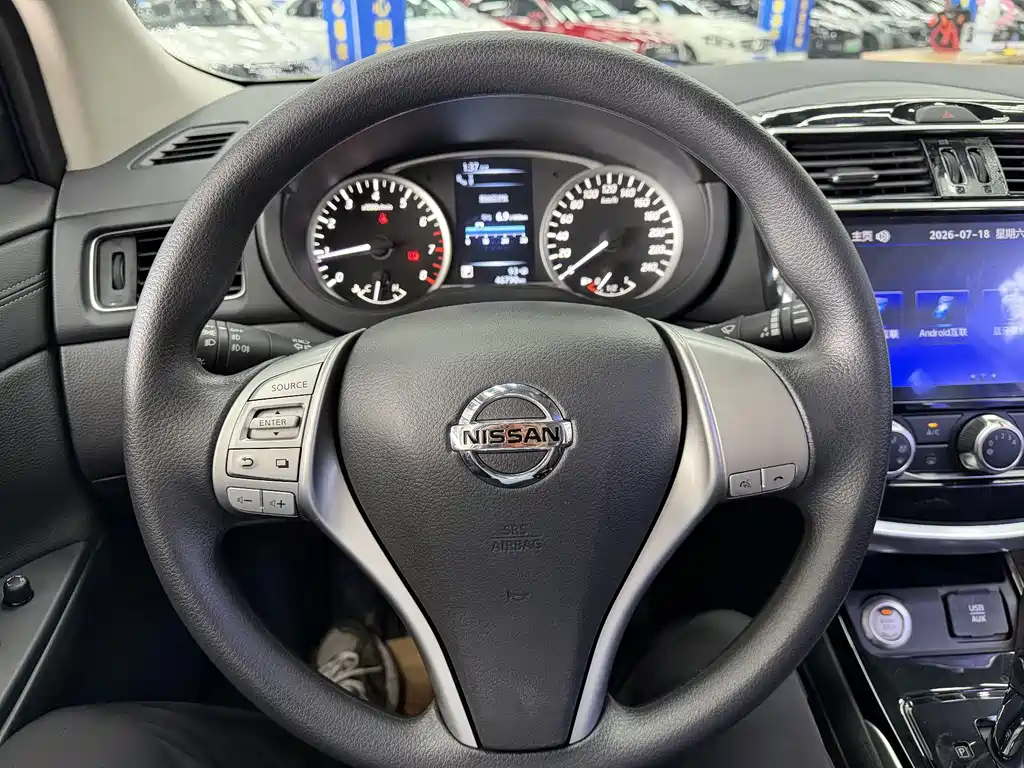 Nissan Tiida 2017