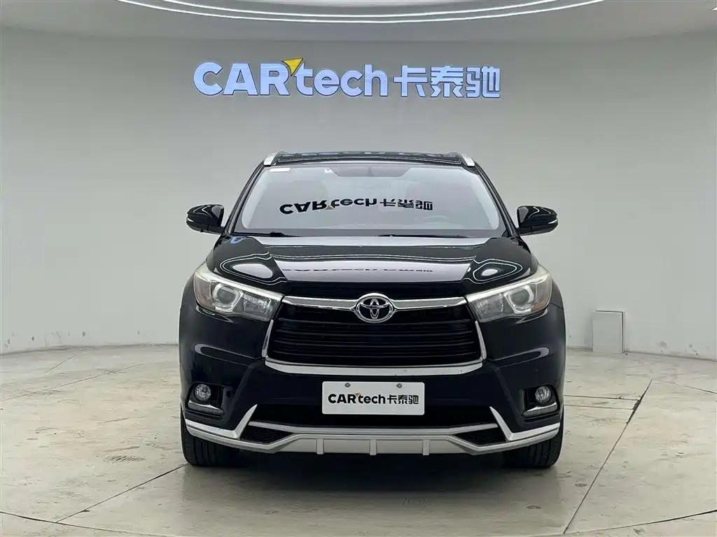 Toyota Highlander 2018 — фото 3