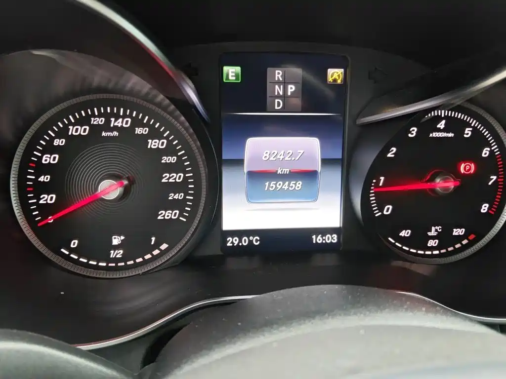 Mercedes-Benz C-Class 2018