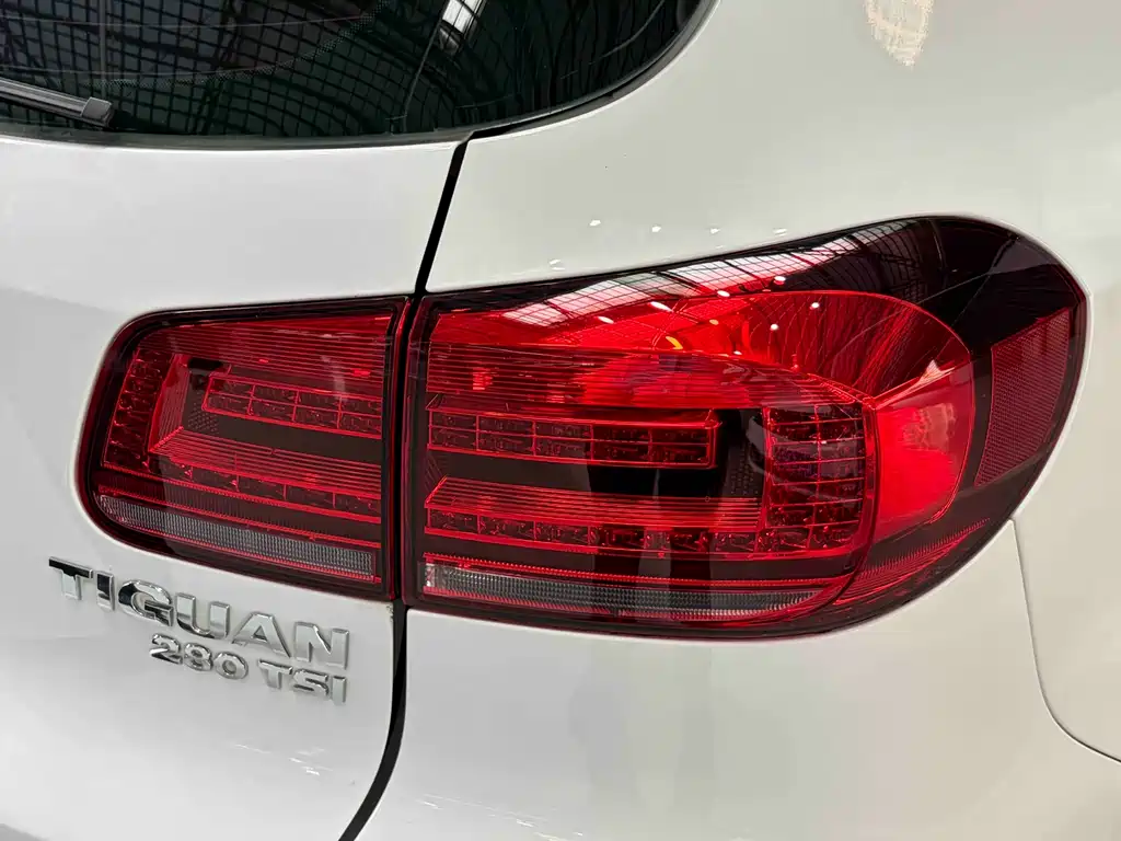 Volkswagen Tiguan 2016 — фото 24