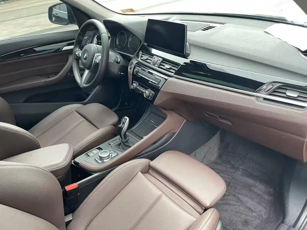 BMW X1 2021 — фото 14