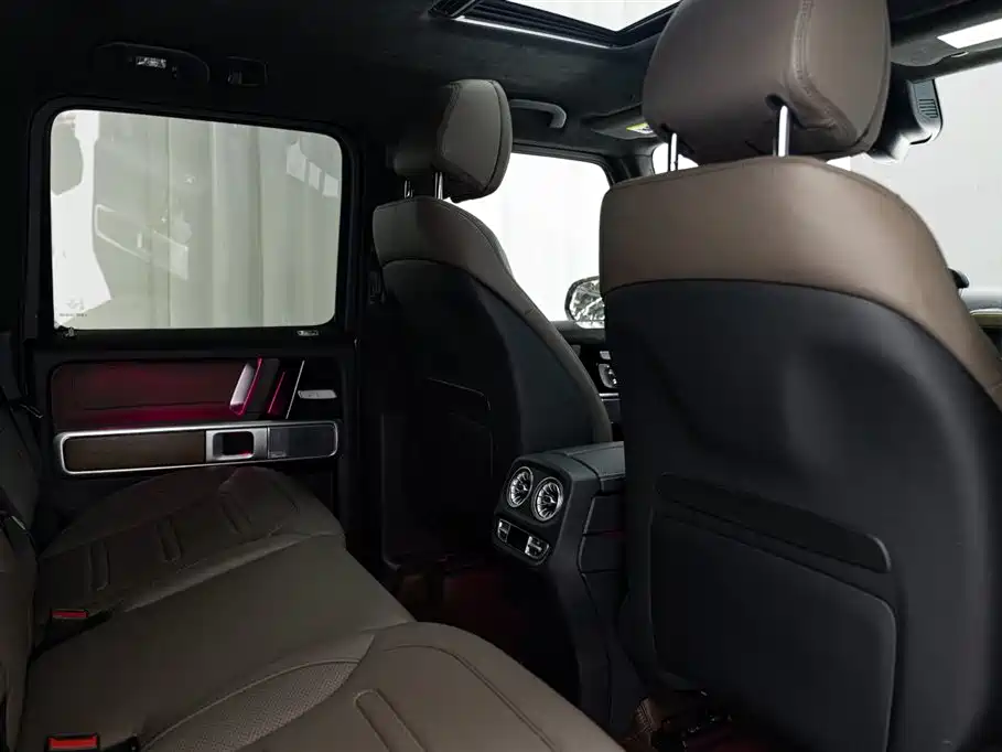 Mercedes-Benz G-Class 2022 — фото 13