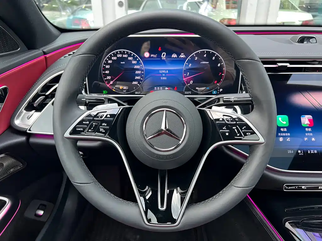 Mercedes-Benz E-Class 2025 — фото 24
