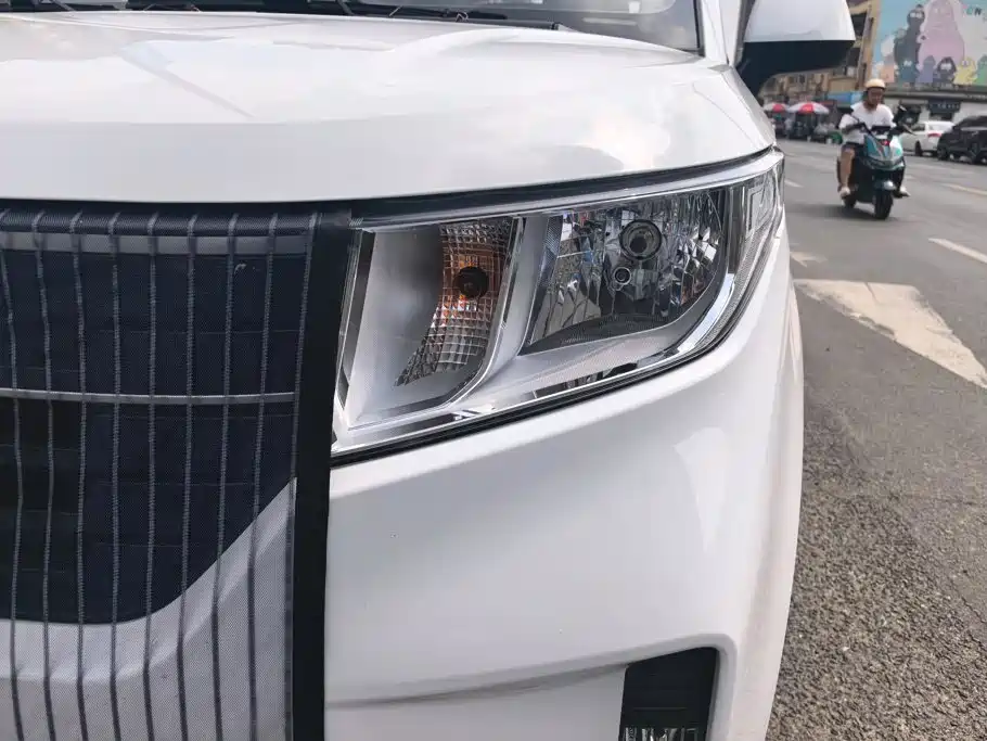 Wuling Hongguang PLUS 2023