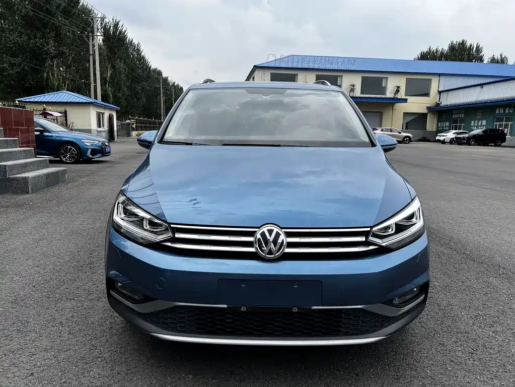 Volkswagen Touran 2021