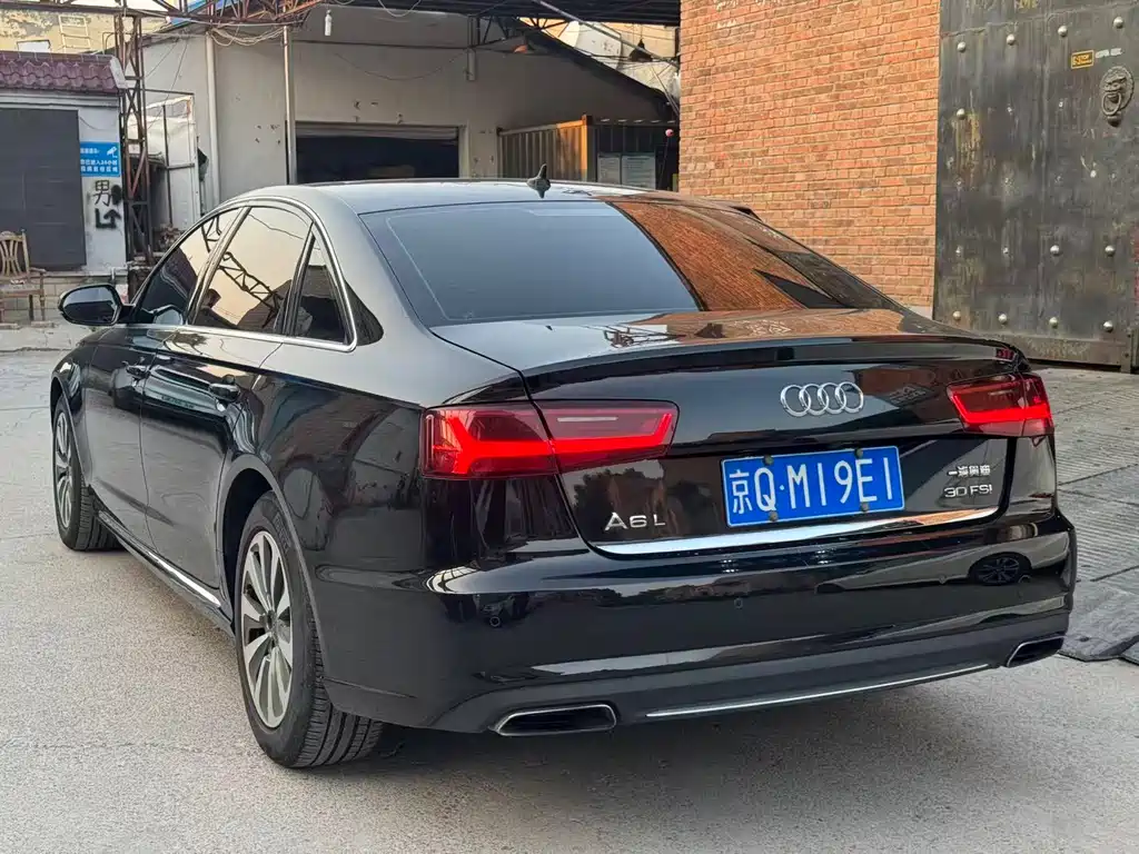 Audi A6L 2016 — фото 16