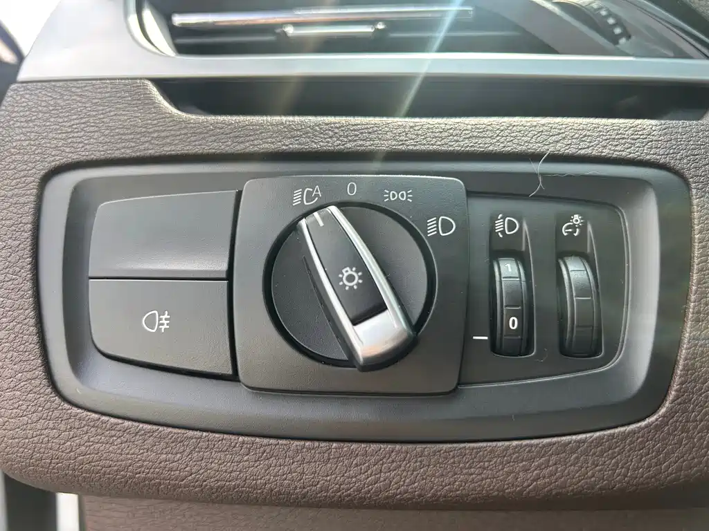BMW X1 2022 — фото 14