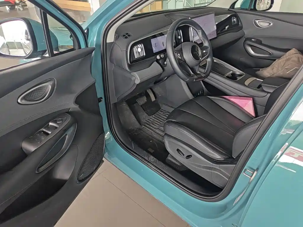 BYD Sealion 05 EV 2025 — фото 16