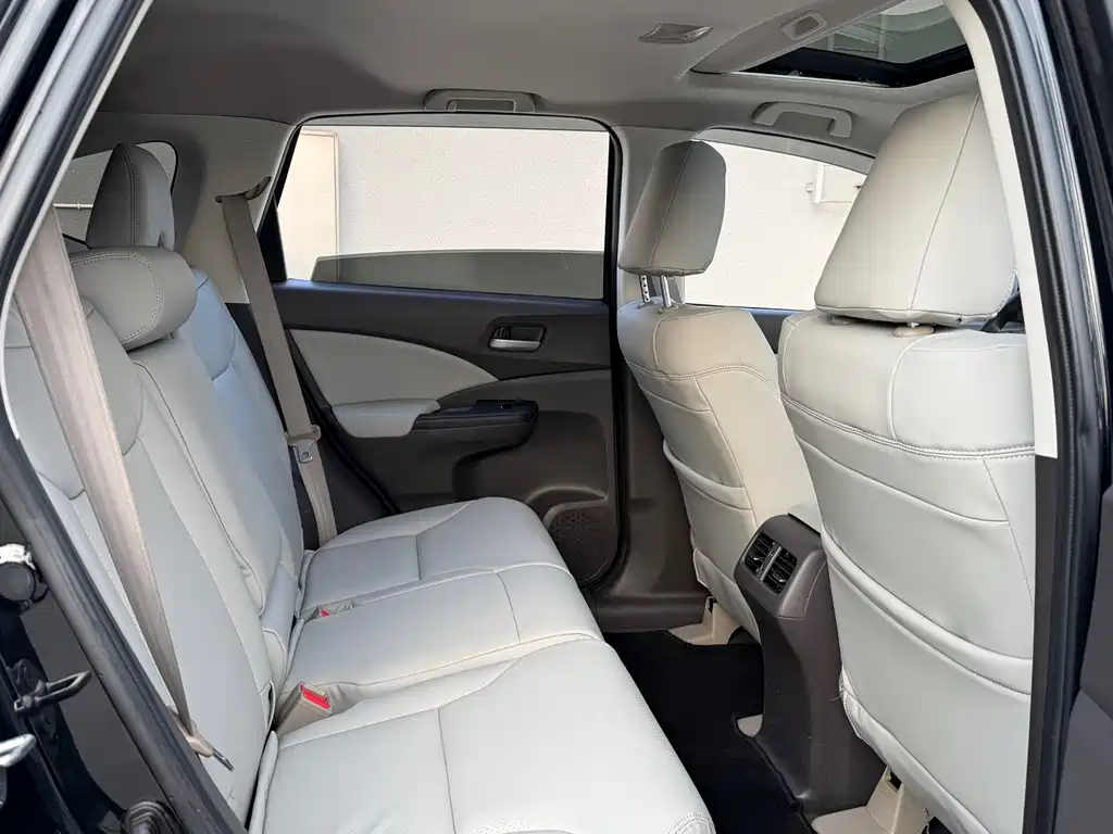 Honda CR-V 2015 — фото 13