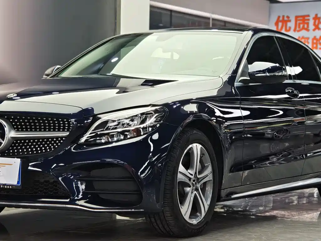 Mercedes-Benz C-Class 2019 — фото 3